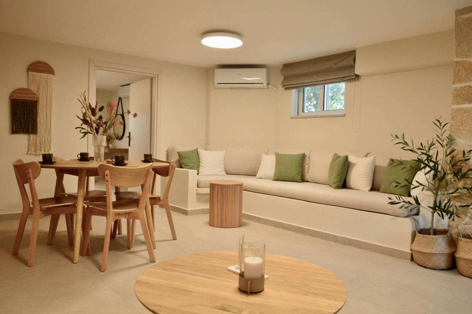 Villa Fleria Seaside Studios & Apts Gerani  Room photo